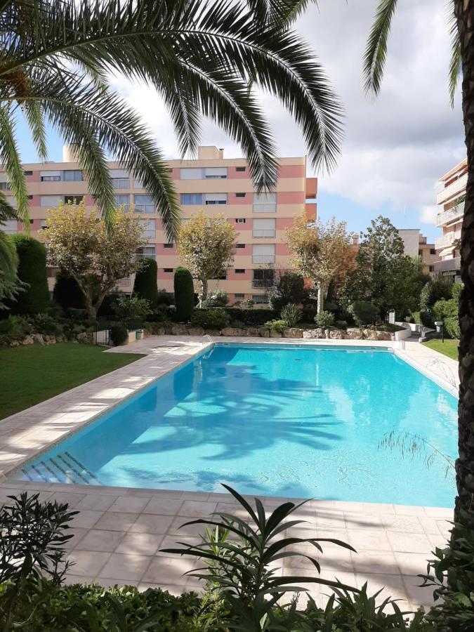 Design Loft Studio Climatise Parking Et Piscine Vallauris Exterior photo